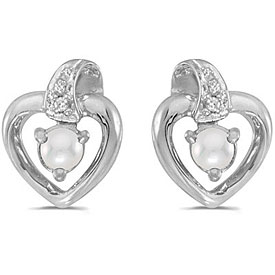 14k White Gold Pearl And Diamond Heart Earrings