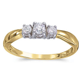 14k Yellow Gold 0.25 Ct Three Stone Diamond Ring