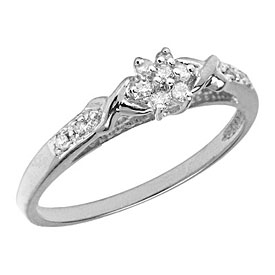 14K White Gold Diamond Cluster Ring