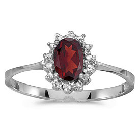 14k White Gold Oval Garnet And Diamond Ring