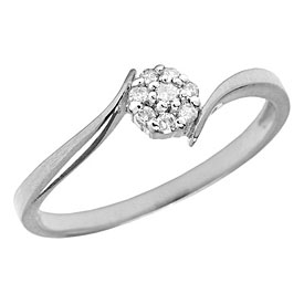 10K White Gold Diamond Cluster Ring