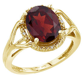 14K Yellow Gold 10x8 Oval Checkerboard Garnet and Diamond Ring