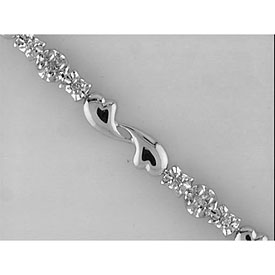 10K White Gold Diamond Heart Bracelet