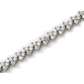 14K White Gold Diamond V Bracelet