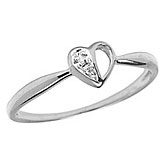 10K White Gold Diamond Heart Ring