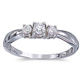 14k White Gold 0.25 Ct Three Stone Diamond Ring