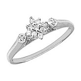 10K White Gold Diamond Cluster Ring